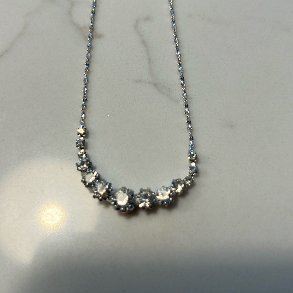Classic Gently Curved Row Of Crystals Necklace 8$